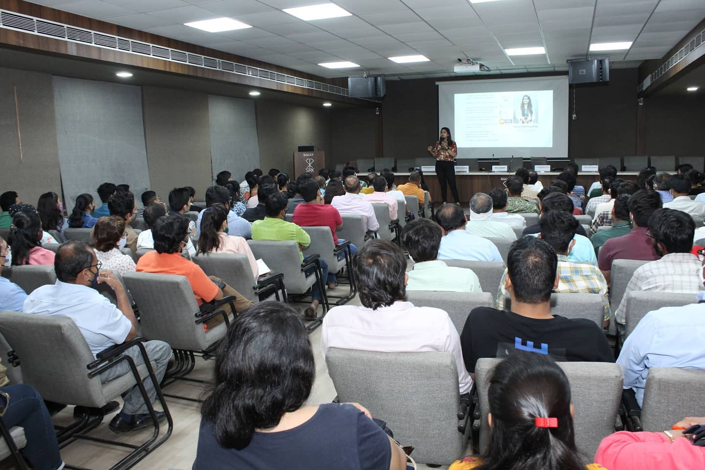 SGCCI organizes seminar on "Digital Marketing"