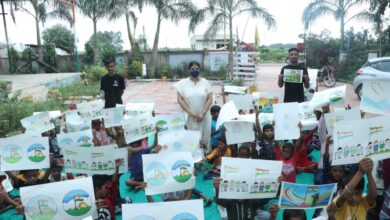 Shiraz Gandhi Art Foundation celebrates I-Day with children of Umbhel village in Surat