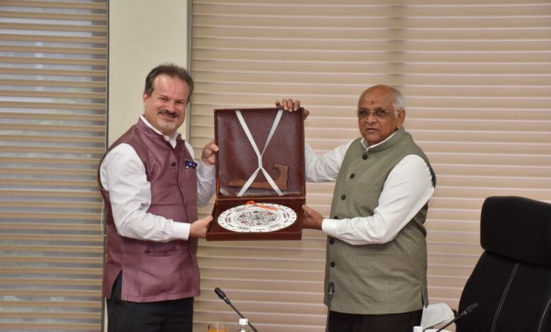 Courtesy call on the Consulate General USA Mumbai with CM of Gujarat