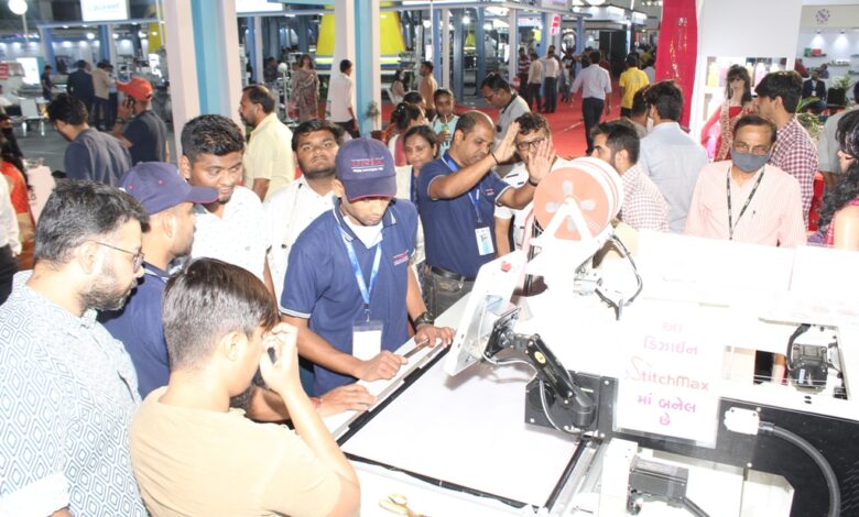 More than 21,000 genuine buyers from across the country visited Sitex-2022 (Season 2) exhibition over three days