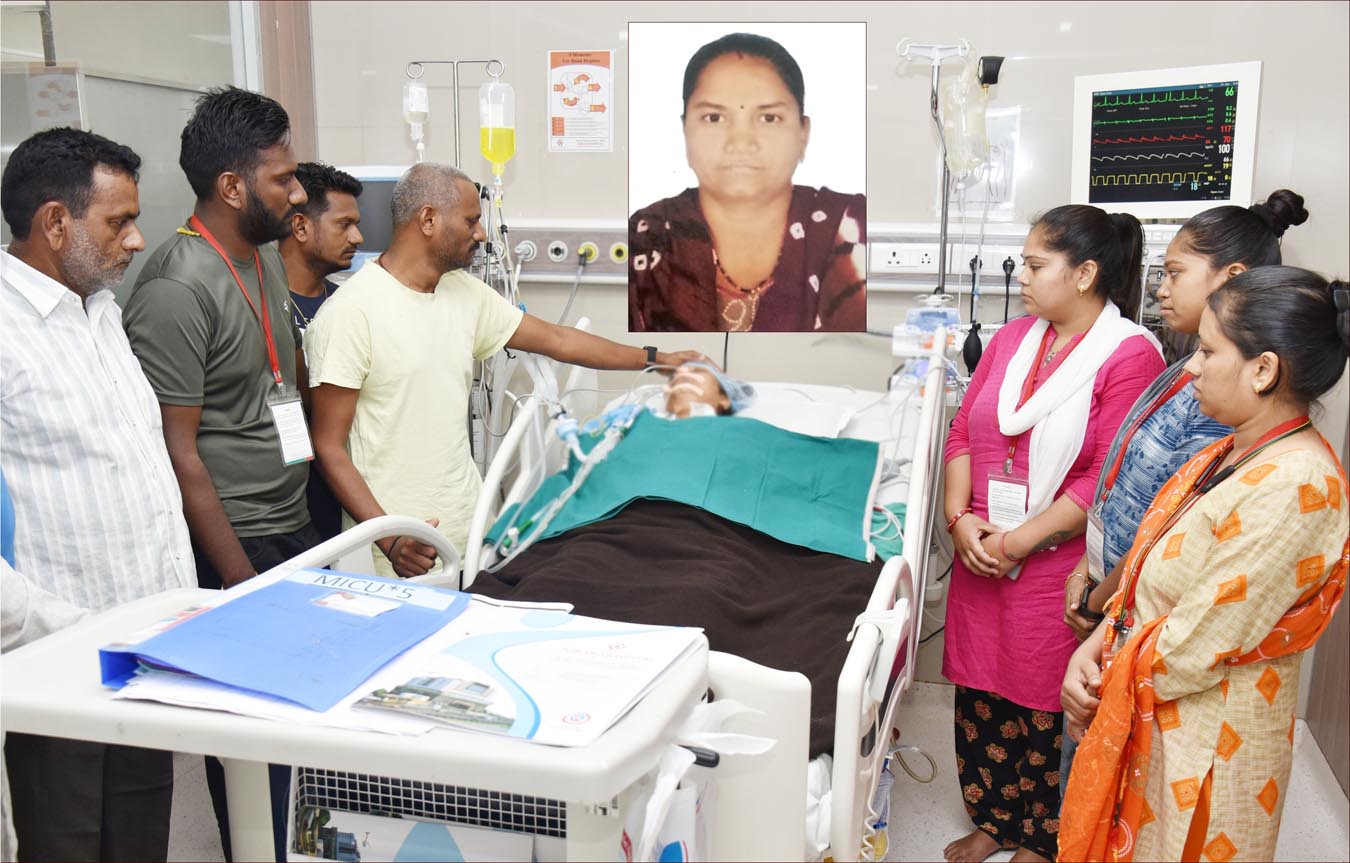 The family of Hinaben Rasilbhai Chaudhary a braindead of the tribal community donated his kidneys liver and eyes