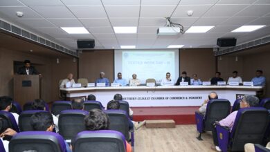 The Chamber's GFRRC conducted a session on 'Fabrics for Western Garment' and 'Shuttleless Looms Project Report (Waterjet, Rapier, AirJet) and Tough Schemes' under 'Textile Week'.