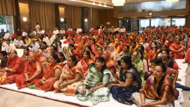 Devotees were overwhelmed by listening to Shri Krishna's birth story