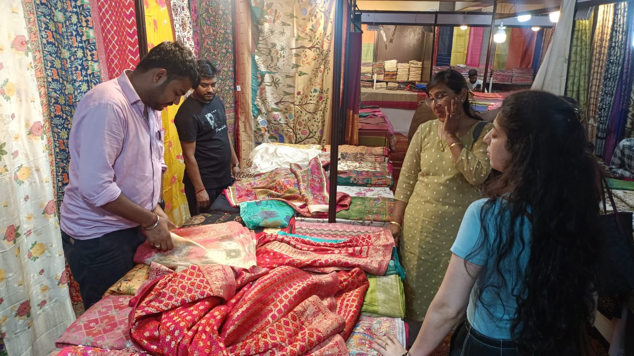 Seven day National Silk Expo organized in Surat