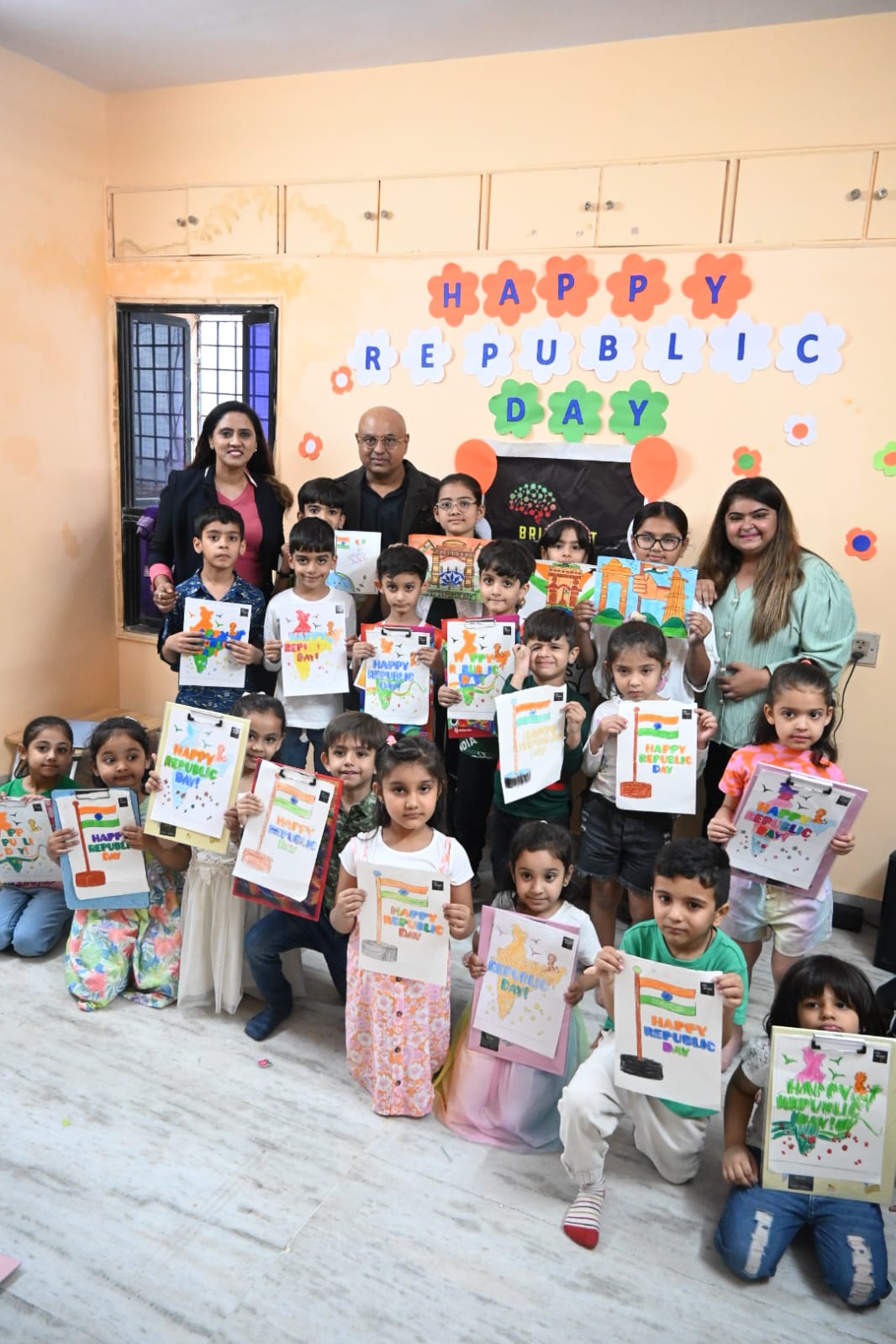 A drawing competition was organized today on the occasion of Republic Day at Brilliant Minds located on Ghod Dod Road.